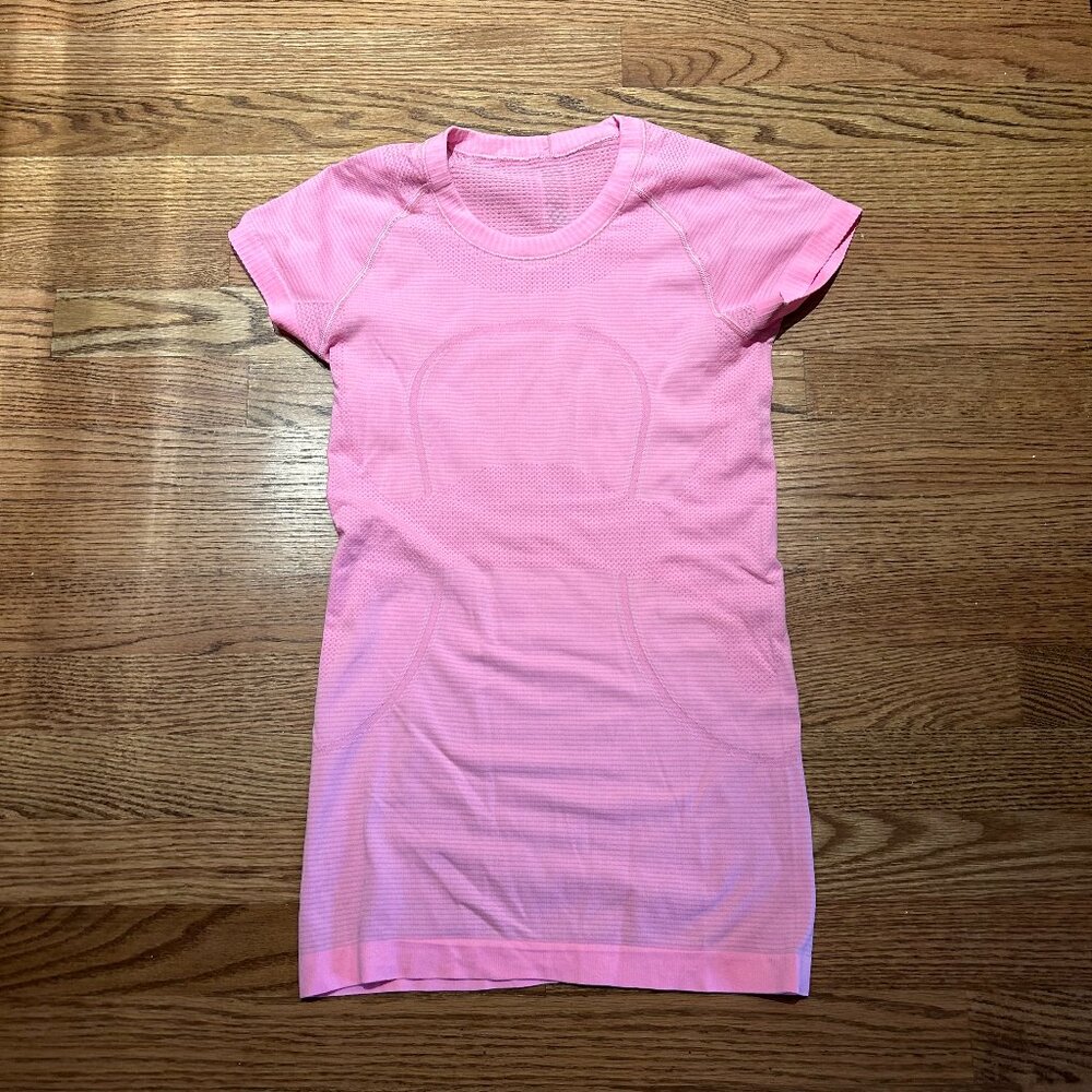 Lululemon Swiftly Tech Short Sleeve Shirt Hip Length Light Pink 4